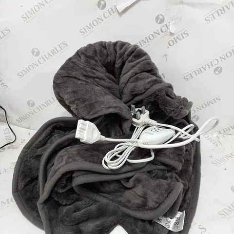 BOXED COZEE HOME VELVETSOFT HEATED THROW IN CHARCOAL