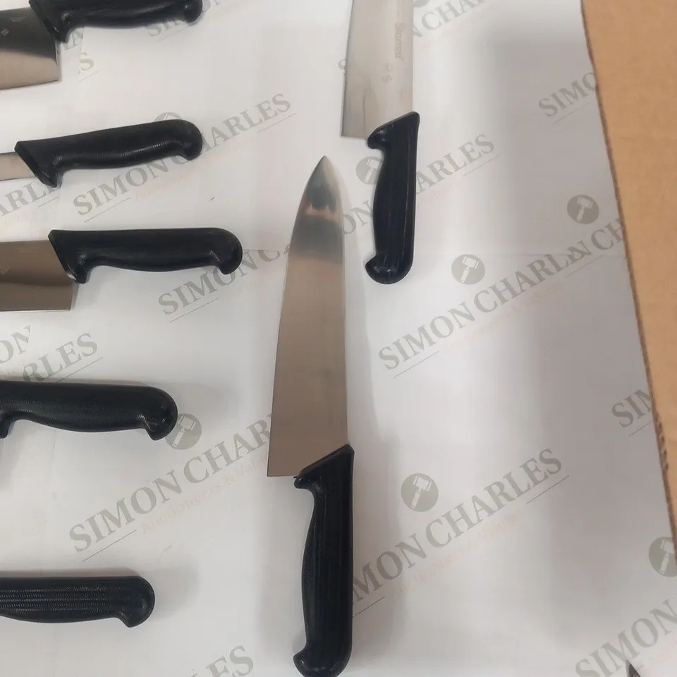 APPROXIMATELY 10 ASSORTED STARRETT KITCHEN UTENSILS TO INCLUDE; KNIVES AND SHARPENER STEEL