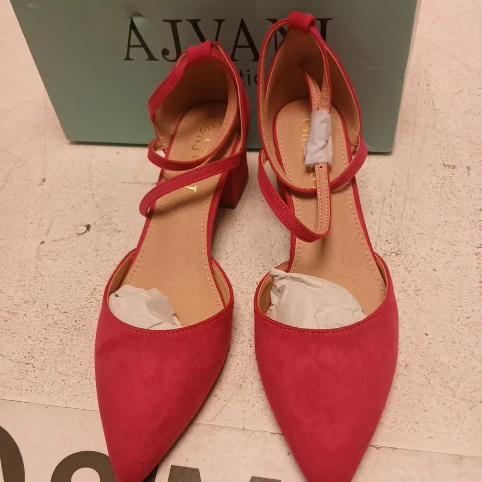 AJVANI COLLECTION WOMEN'S FUCHSIA SUEDE HEELS – UK 5 (EU 38)