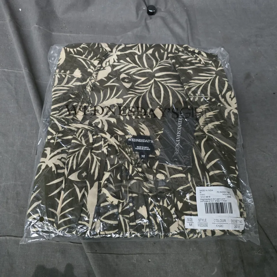 BAGGED WEDNESDAYS GIRL PALM PRINT PUFF SLEEVE MINI DRESS IN KHAKI - MEDIUM