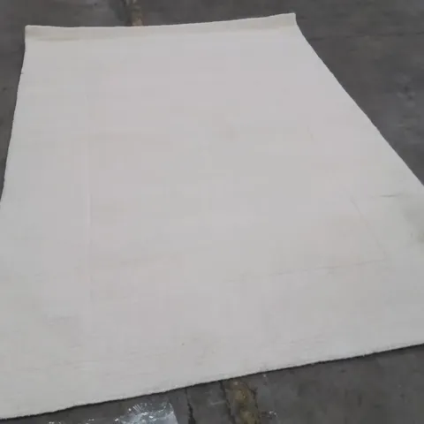 QUALITY DESIGNER AREA RUG - APPROXIMATELY 230X170CM