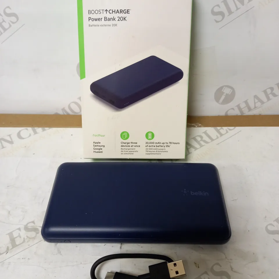 BELKIN 20000MAH PORTABLE POWER BANK - BLUE