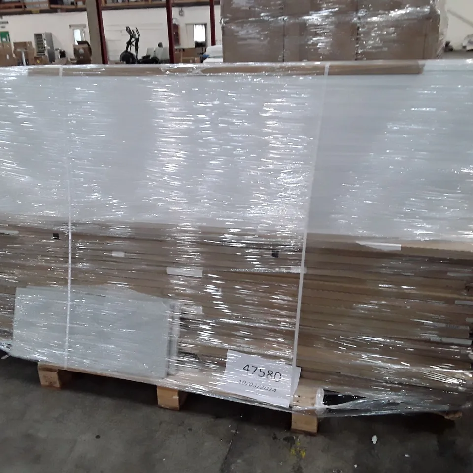 PALLET CONTAINING FLATPACK WARDROBE DOORS & WHITSTABLE WHITE CARCASE