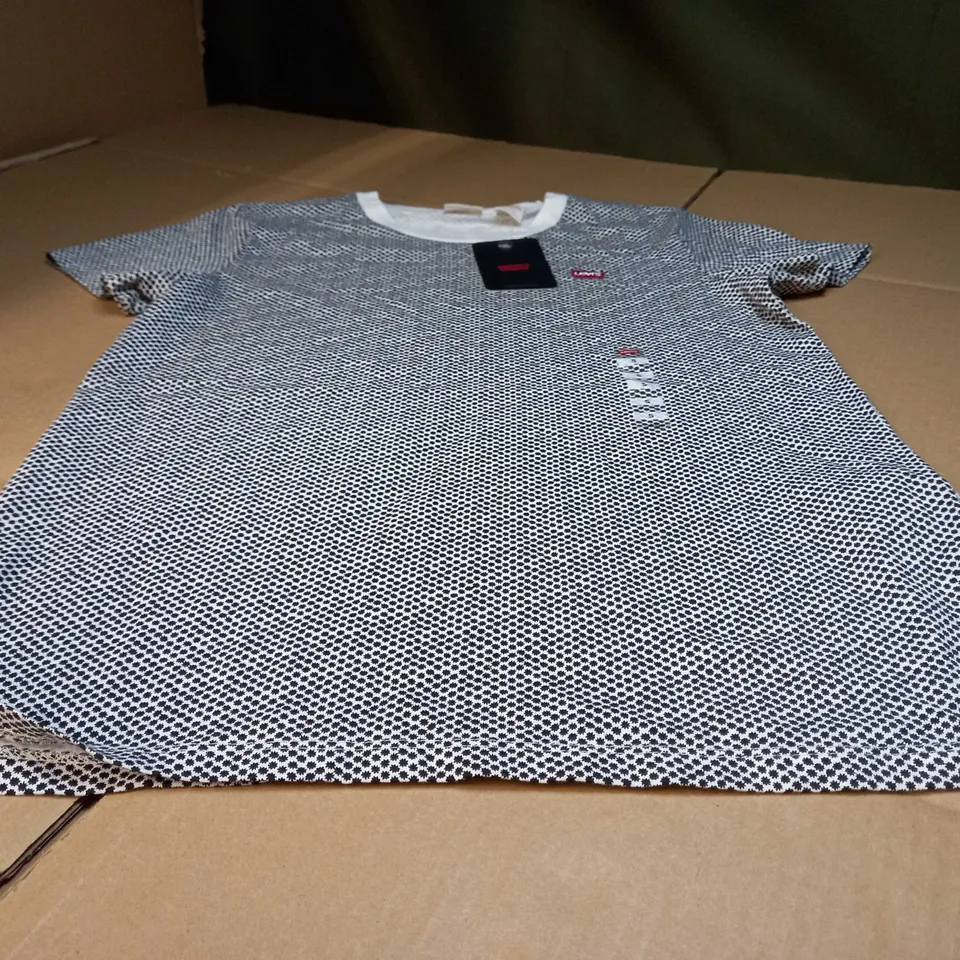 LEVIS BLACK/WHITE LOGO TEE - SMALL