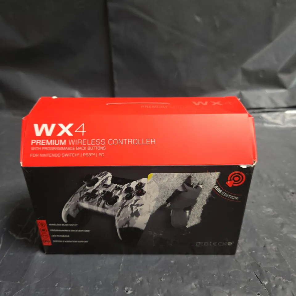 GIOTECK WX4 PREMIUM WIRELESS CONTROLLER – CAMOUFLAGE (NINTENDO SWITCH/PS3/PC)