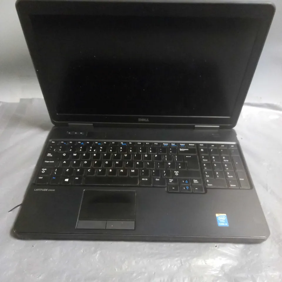 DELL LATITUDE E5540 CORE I-5 LAPTOP