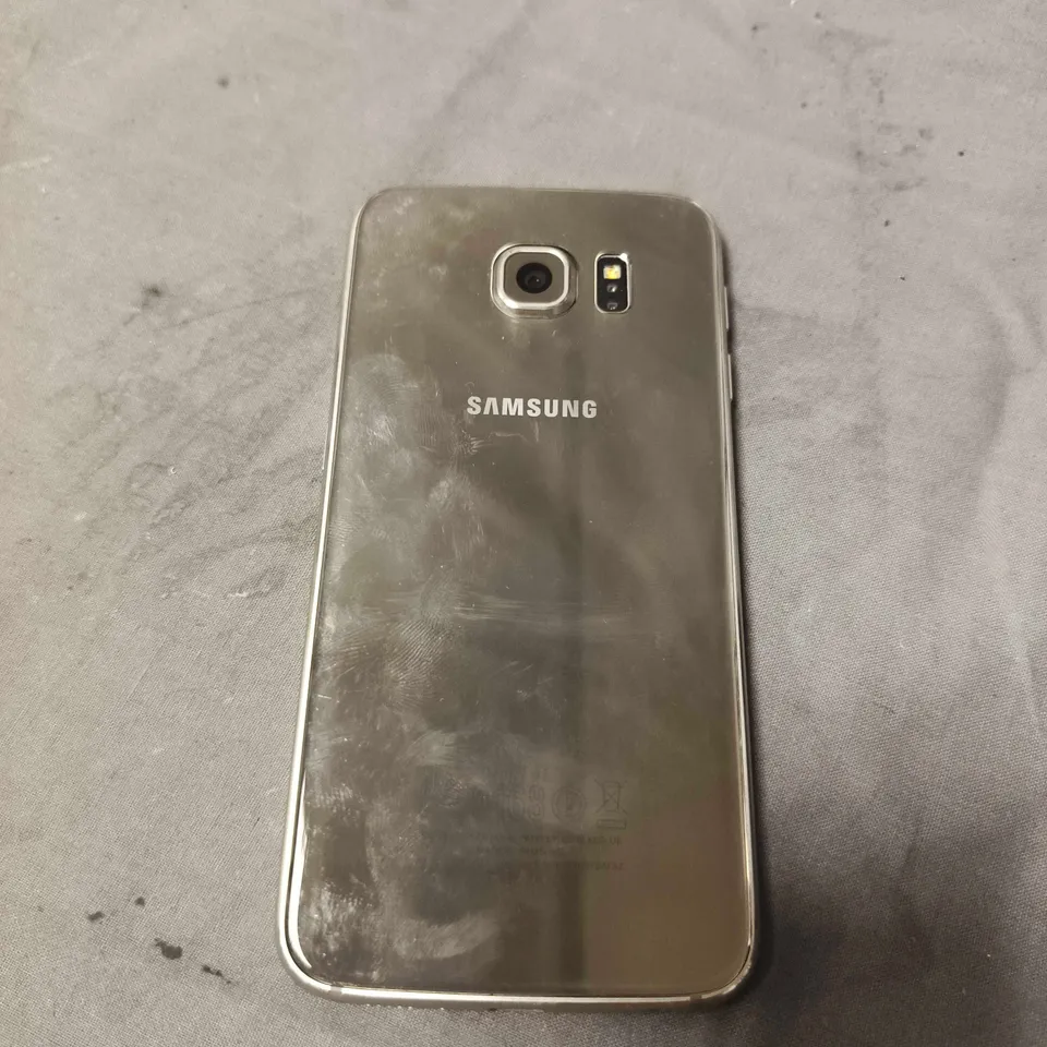 SAMSUNG GALAXY S6 SMARTPHONE 