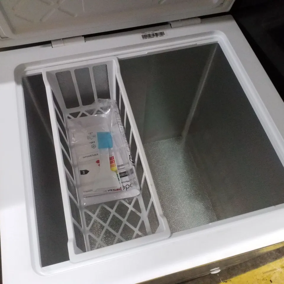 ABODE A142CF0E1W CHEST FREEZER 142L - WHITE