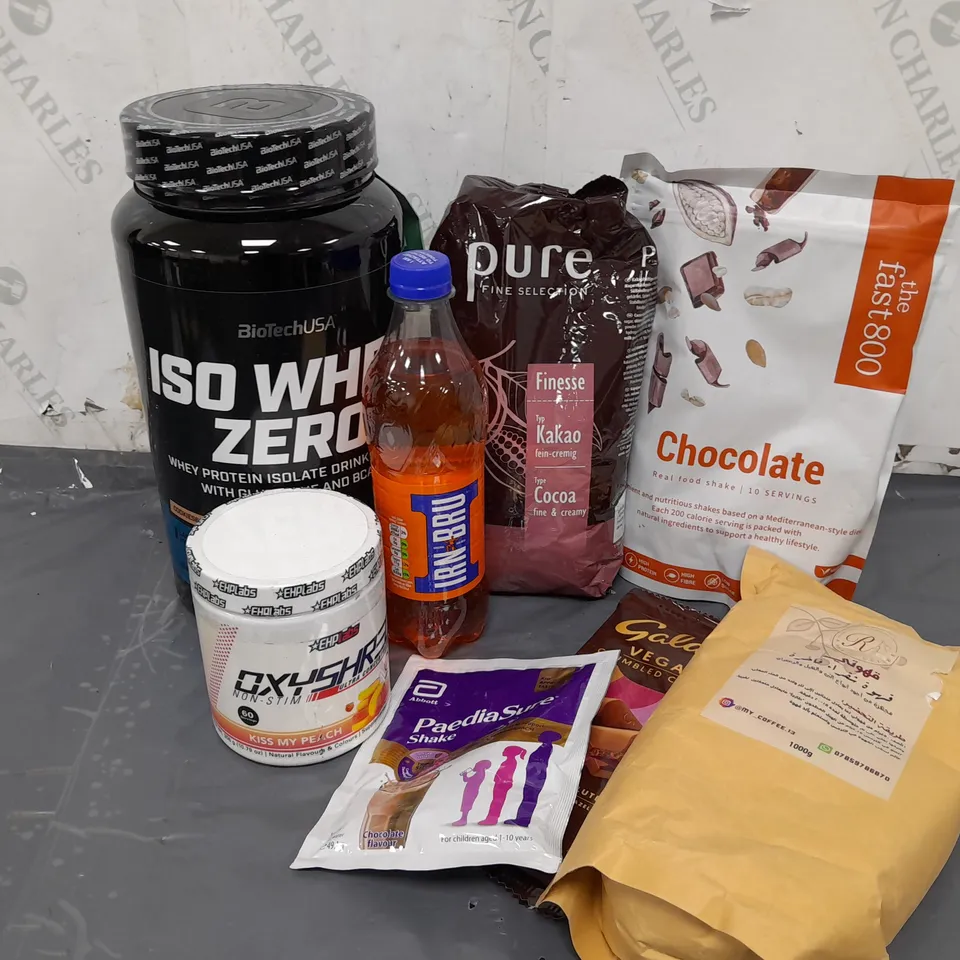 APPROXIMATELY 5 ASSORTED FOOD AND DRINK TO INCLUDE BIOTECH USA ISO WHEY ZERO, THE FAST-800 CHOCOLATE REAL FOOD SHAKE, PURE FINE SELECTION FINESSE INSTANT HOT CHOCOLATE