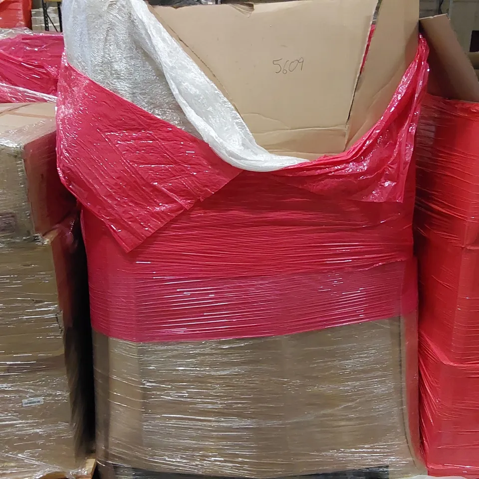 PALLET OF ASSORTED ITEMS INCLUDING: IRONING BOARD, EXTENDABLE WATER BRUSH, RETRACTABLE SAFETY GATE, TOILET SEAT, TELESCOPIC CURTAIN RAIL 