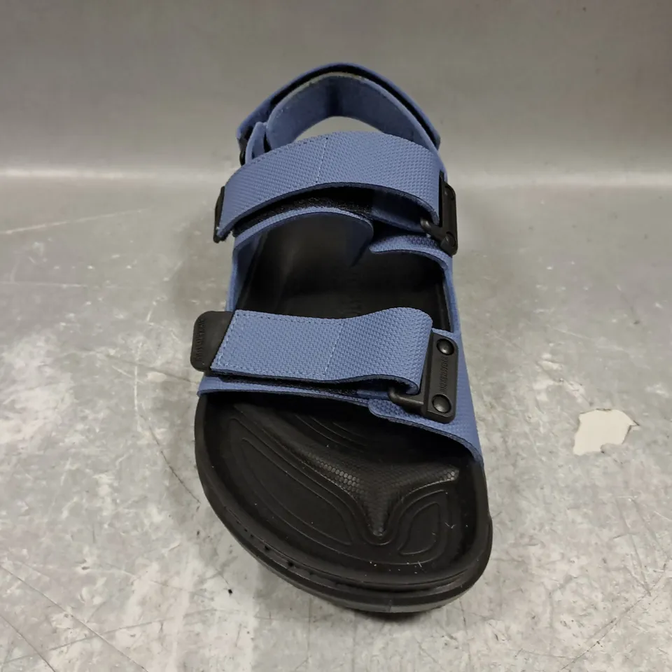 BOXED PAIR OF BIRKENSTOCK TATACOA SANDALS IN BLUE/BLACK UK SIZE 9.5