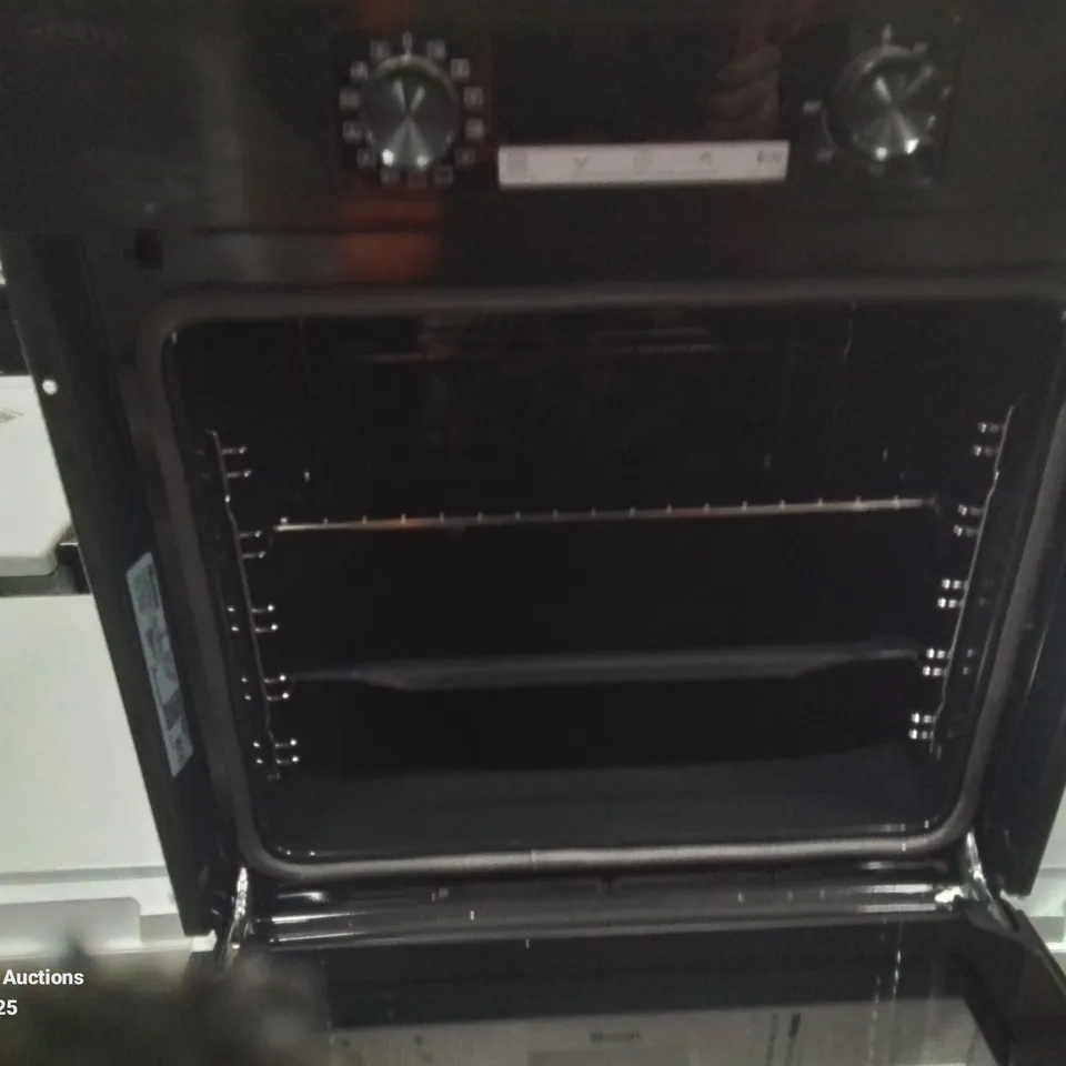 HISENSE BI64211PB BUILT-IN ELECTRIC SINGLE OVEN IN BLACK