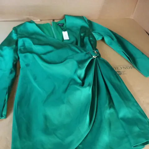 KAREN MILLEN ITALIAN STRUCTURED SATIN SLEEVED MINI DRESS - 14