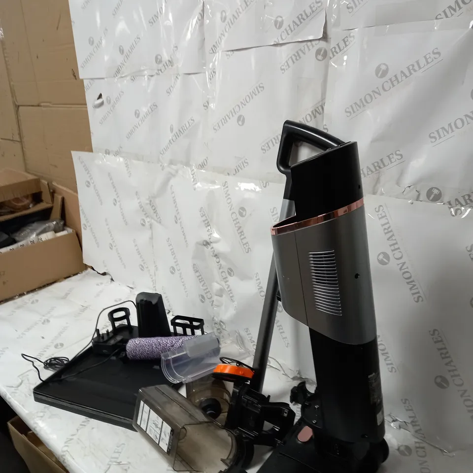 SHARK CORDLESS HYDROVAC 3-IN-1 HARD FLOOR CLEANING SYSTEM WD210UK