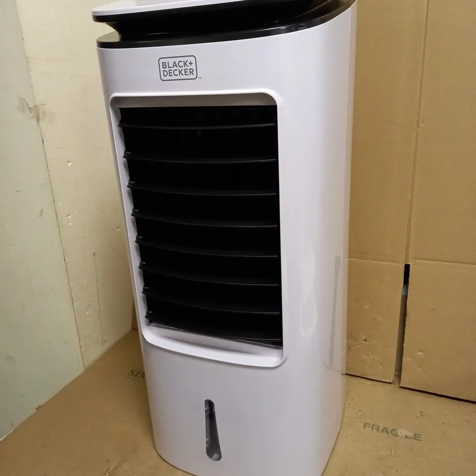 BLACK+DECKER 7 LITRE DIGITAL 2-IN-1 AIR COOLER