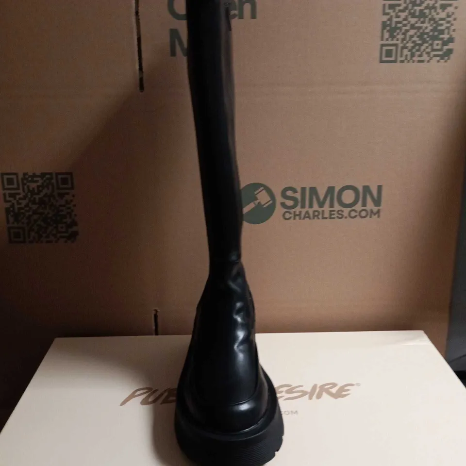 PUBLIC DESIRE BLACK KNEE-HIGH PLATFORM BOOTS SIZE 7