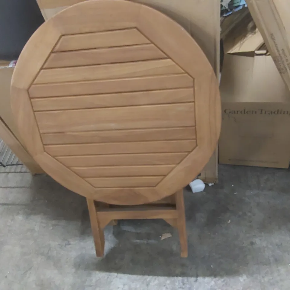 DESIGNER SOLID WOOD FOLDING BISTRO TABLE
