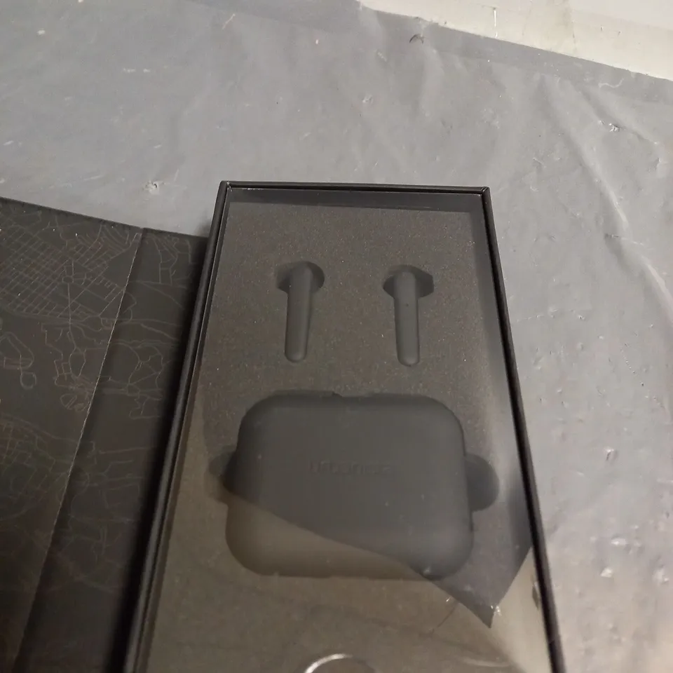 BOXED STOCKHOLM TRUE WIRELESS EARPHONES