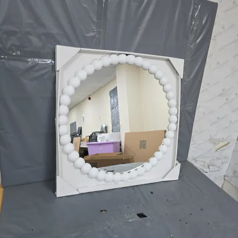 ROUND BOBBING EDGE MIRROR - COLLECTION ONLY