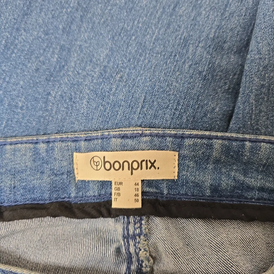 BONPRIX WOMEN'S DENIM JEANS SIZE 18