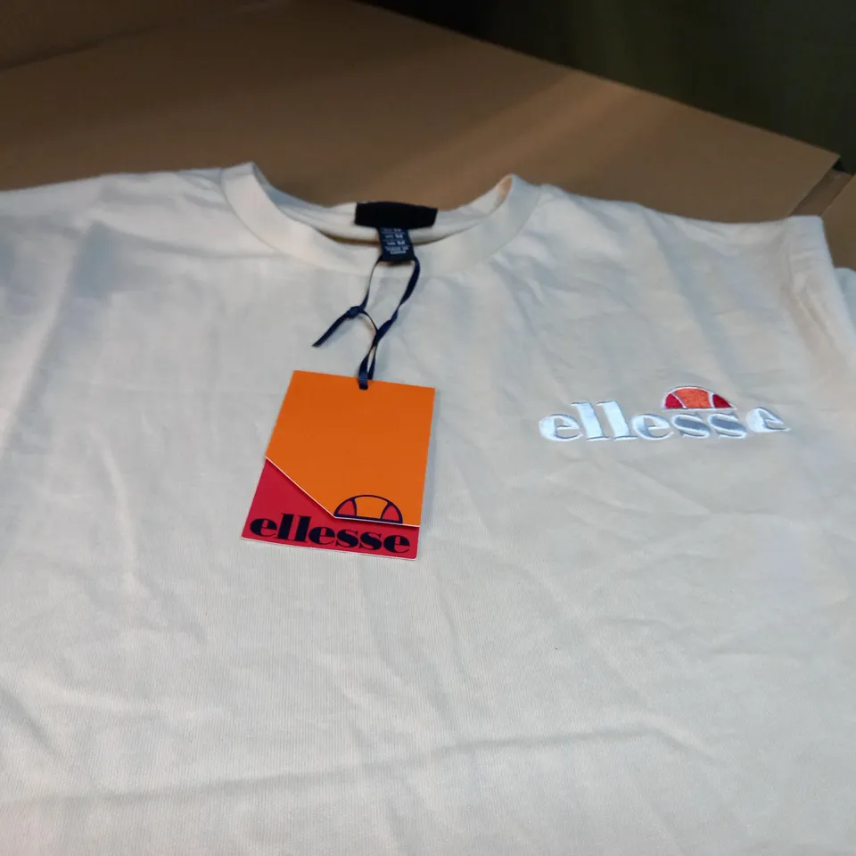 ELLESSE OATMEAL/LOGO T-SHIRT - MEDIUM