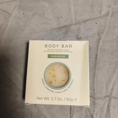 APPROXIMATELY 50 X BODY BAR ENERGISE – BATH & BODY BAR 50G (LEMON, CLEMENTINE, YLANG YLANG & PATCHOULI)
