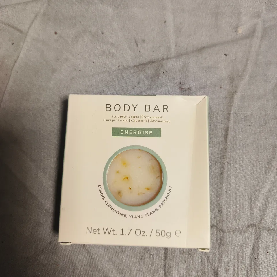 APPROXIMATELY 50 X BODY BAR ENERGISE – BATH & BODY BAR 50G (LEMON, CLEMENTINE, YLANG YLANG & PATCHOULI)