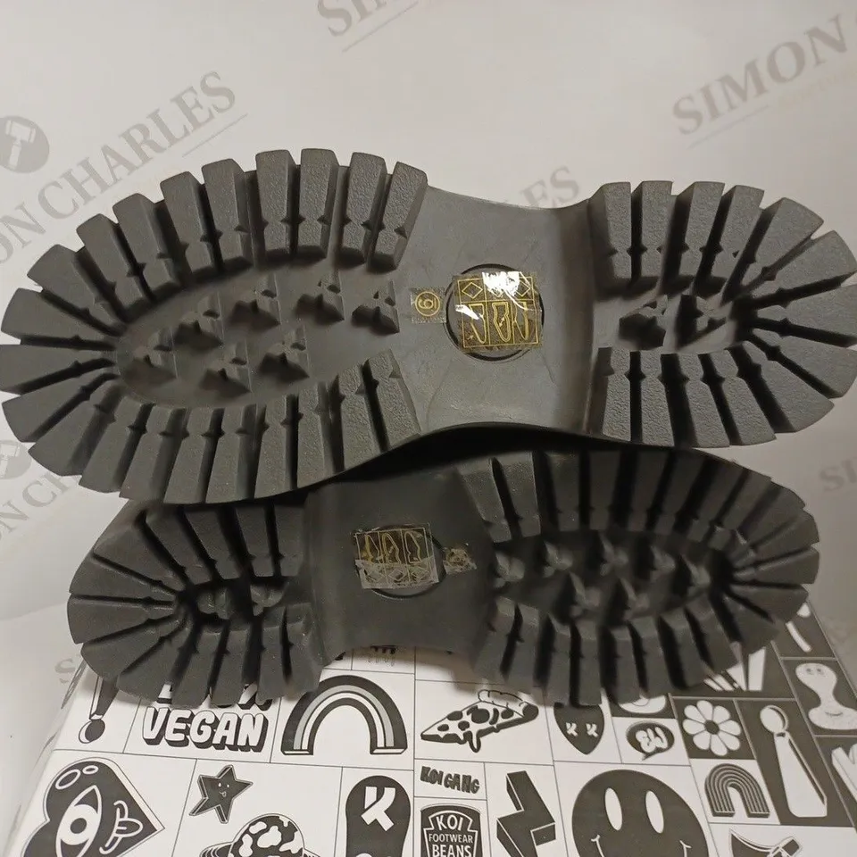 KOI VEGAN WILLOW MONOCHROME LOAFERS - WHITE/BLACK SIZE 6