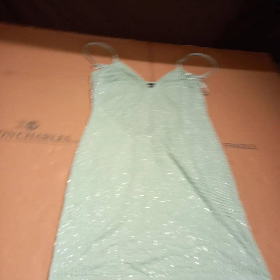 MINT PREMIUM EMBELLISHED PLUNGE BODYCON DRESS SIZE 8