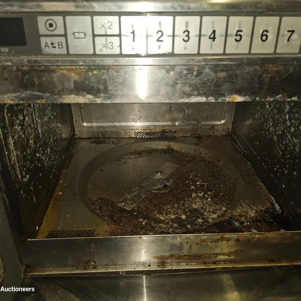 PANASONIC COMMERCIAL MICROWAVE