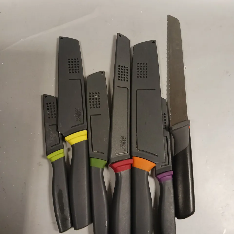JOSEPH JOSEPH ASSORTED KITCHEN KNIFE SET 