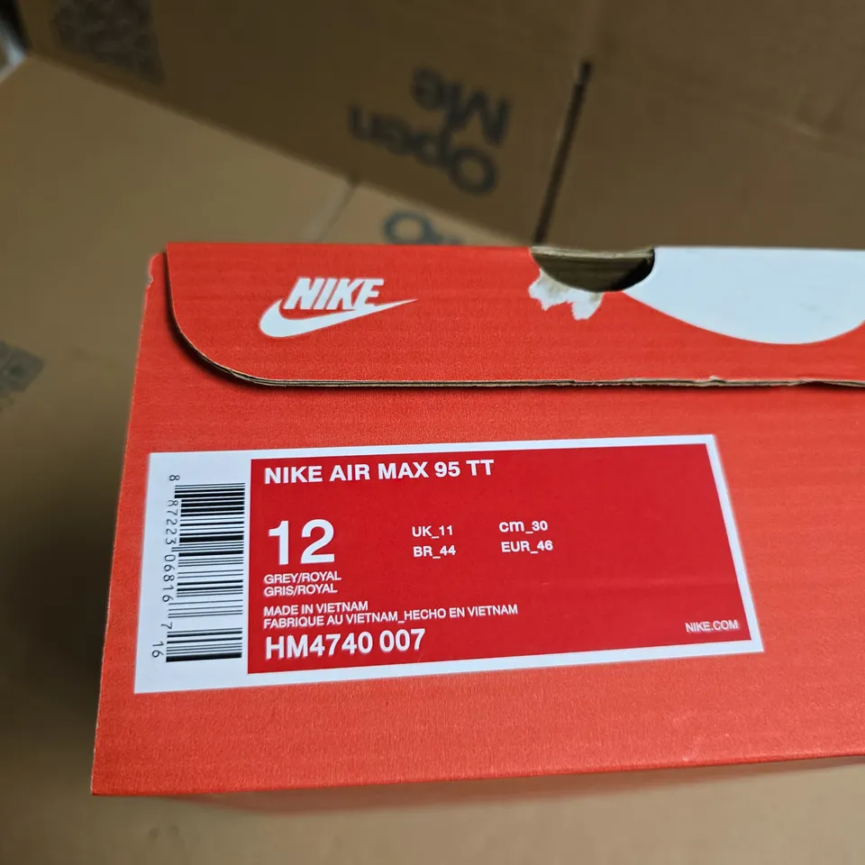 BOXED PAIR OF NIKE AIR MAX 95 TT TRAINERS – UK 11 