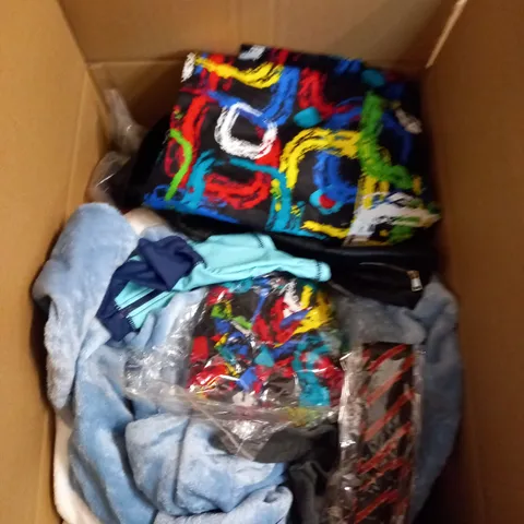 LARGE BOX OF ASSORTED KIDS CLOTHING ITEMS TO INCLUDE BAGS, BABY GROWS AND DRESSES