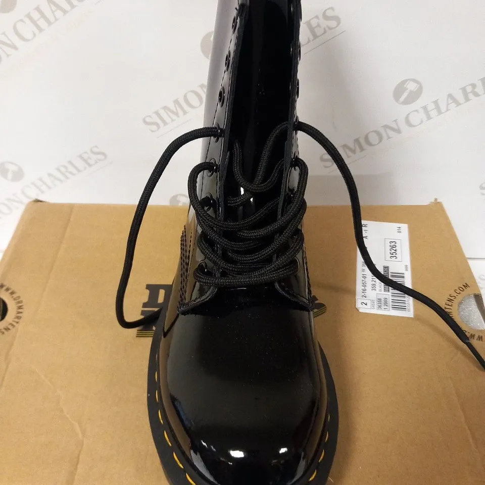 BOXED DR MARTENS PATENT LAMPER SIZE 6.5
