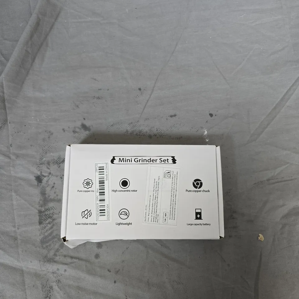 MINI GRINDER SET – CORDLESS WITH USB-C CHARGING & ASSORTED BITS 