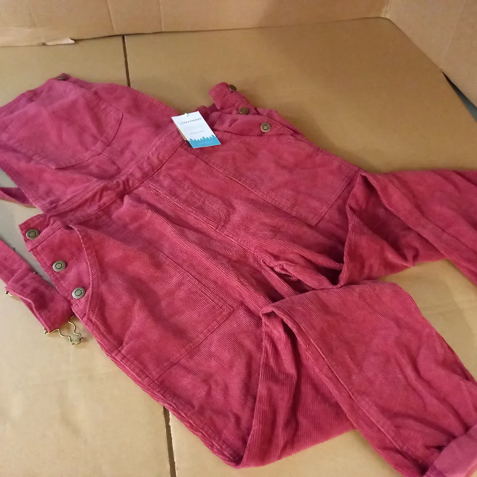 PASSENGER ROAMIST CORD DUNGARESS IN RED - M