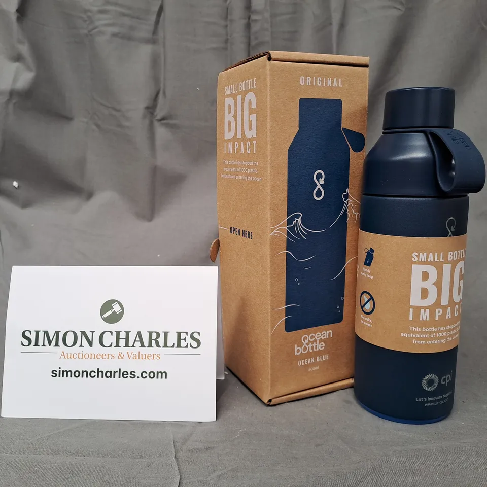 BOXED OCEAN BOTTLE 500ML DRINK BOTTLE IN NAVY