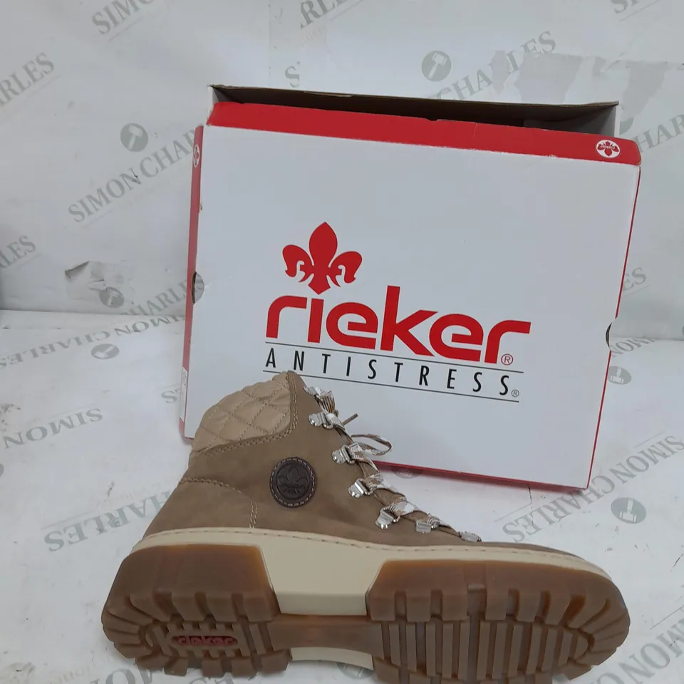 BOXED PAIR OF RIEKER LACE UP CHUNKY BOOTS IN CREAM SIZE 7