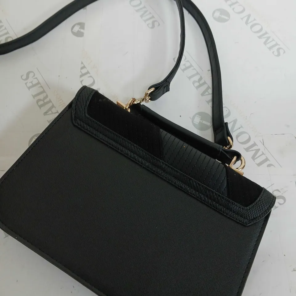 RIVER ISLAND BAG IN BLACK & GOLD