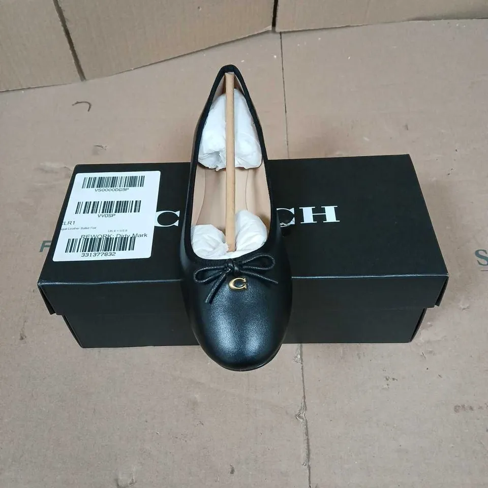 BOXED PAIR OF COACH ABIGAIL LEATHER BALLET FLAT IN BLACK SIZE 6