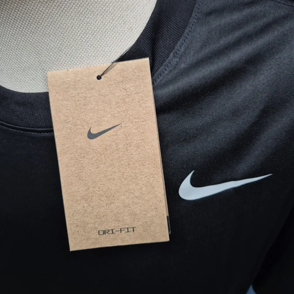 NIKE MEN'S DRI-FIT TRAINING T-SHIRT – BLACK, SIZE M