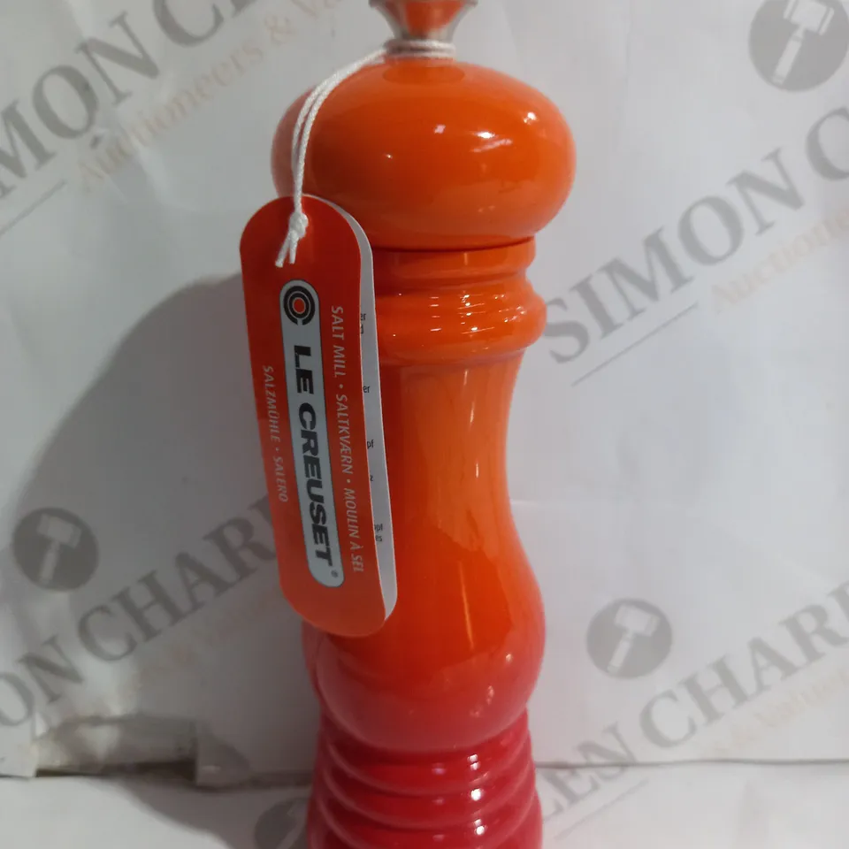 LE CREUSET CLASSIC SALT MILL