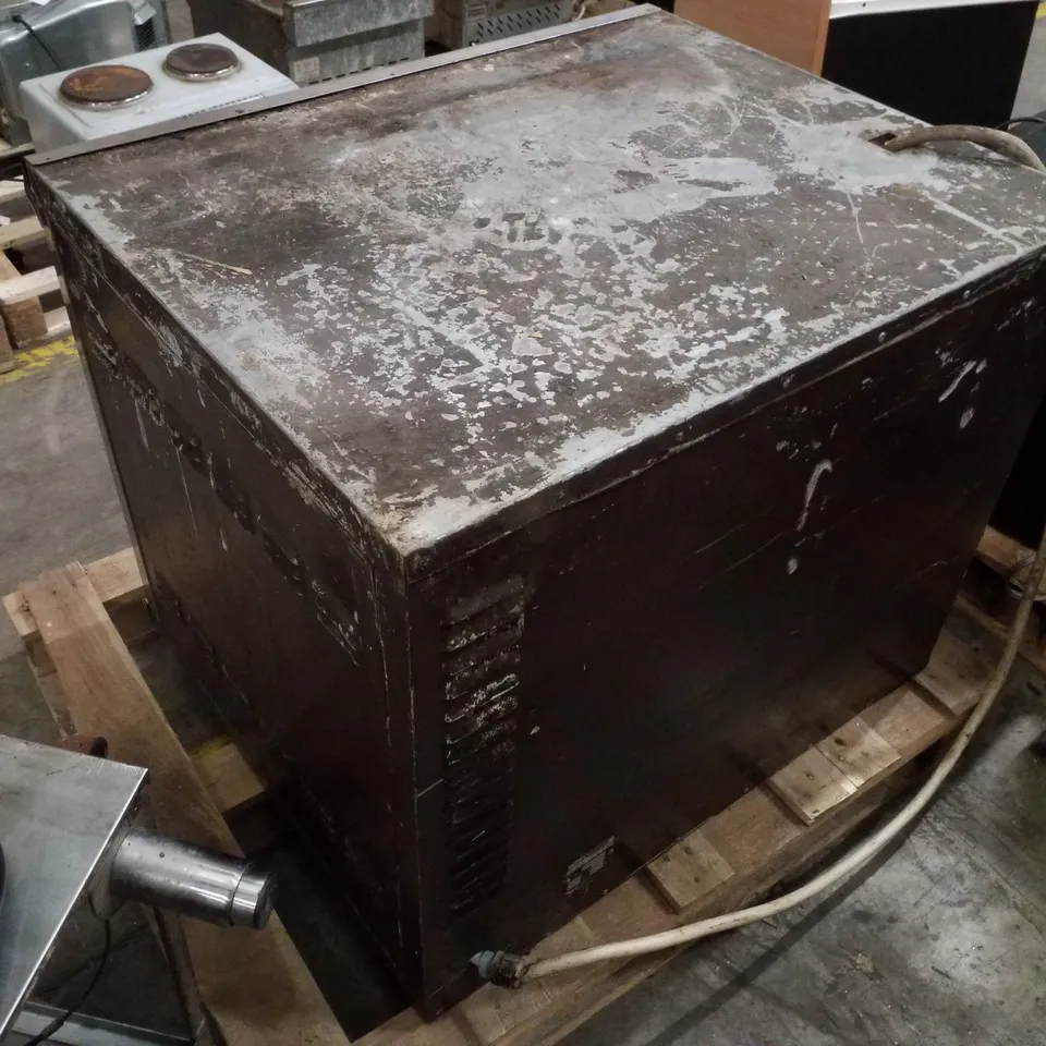 GAM DOUBLE STACK PIZZA OVEN