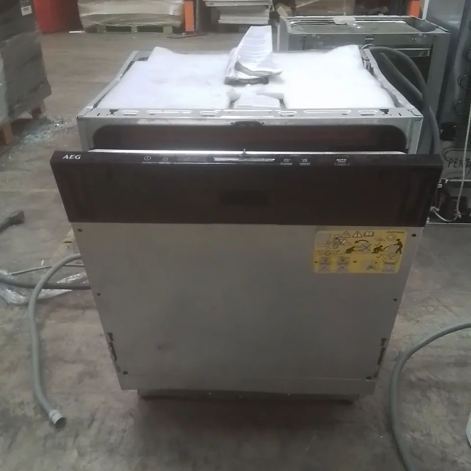 FSS64907Z 6000 SATELLITECLEAN® DISHWASHER 60CM