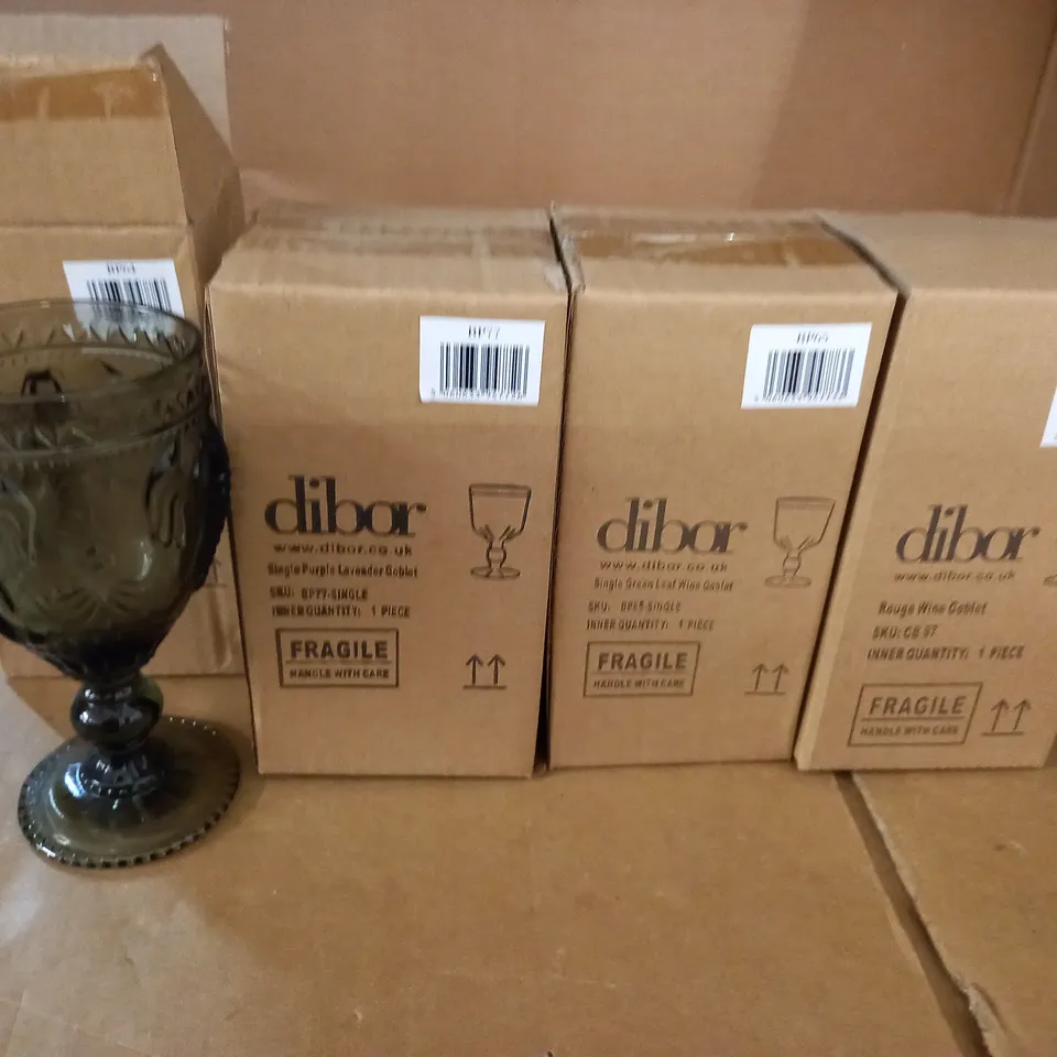 LOT OF 4 ASSORTED BOXED DIBOR GOBLETS IN VARIOUS COLOURS