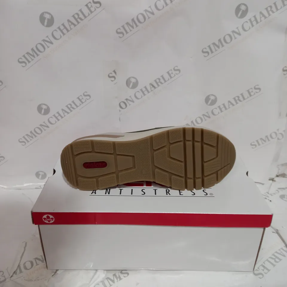 BOXED RIEKER MEMOSOFT SNEAKERS SIZE 6.5
