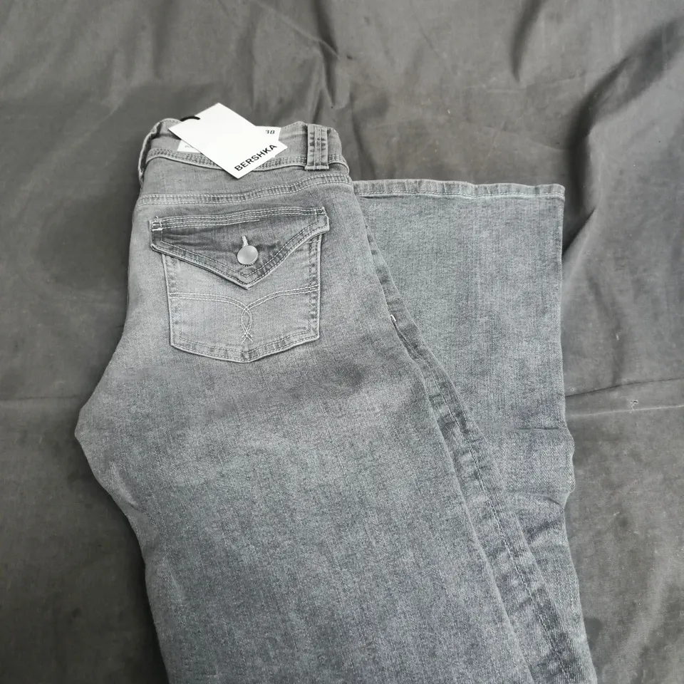 BERSHKA WOMEN'S DENIM JEANS – LIGHT WASH UK 10