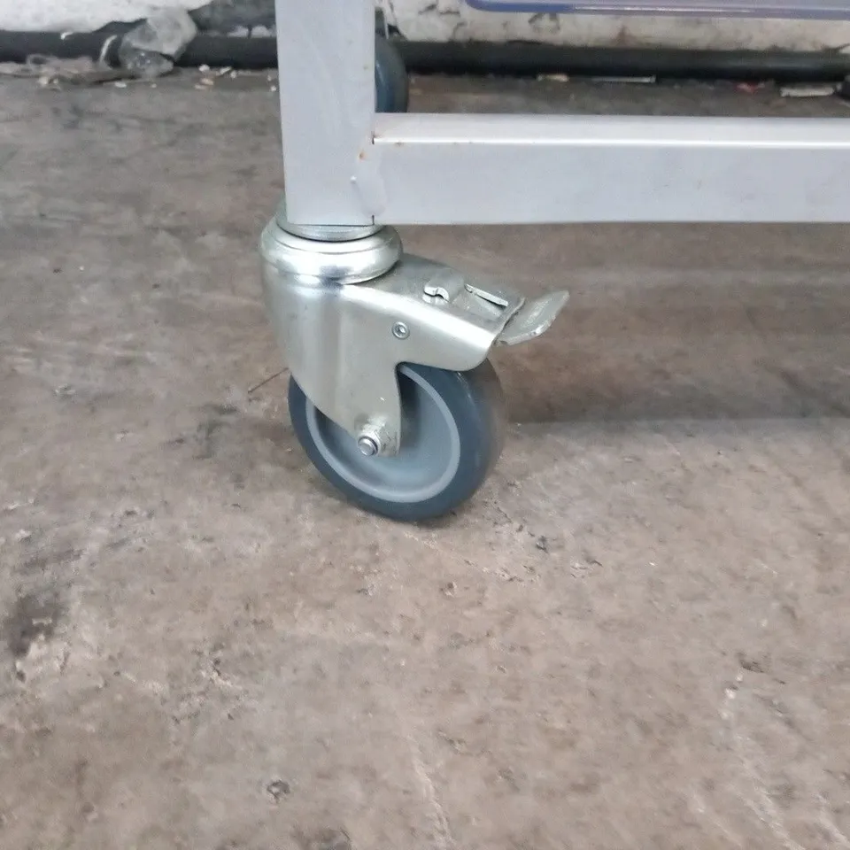 OPEN PROCEDURE TROLLEY LOW HEIGHT