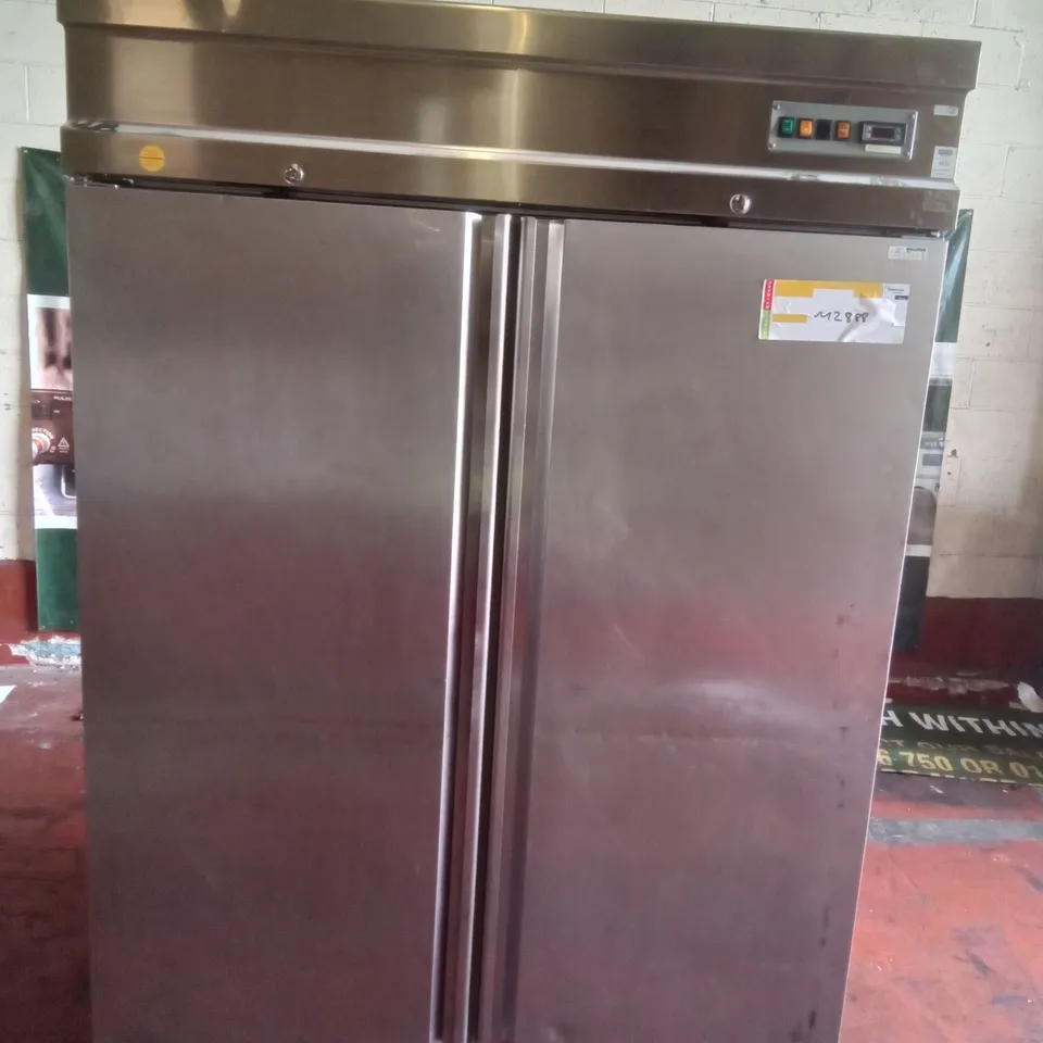 COMMERCIAL DOUBLE DOOR FRIDGE 