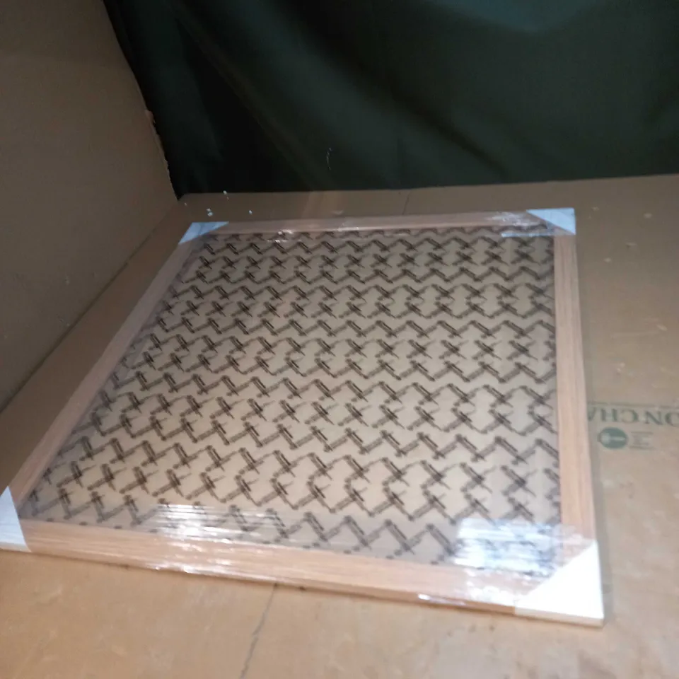 STANDARD PICTURE FRAME 